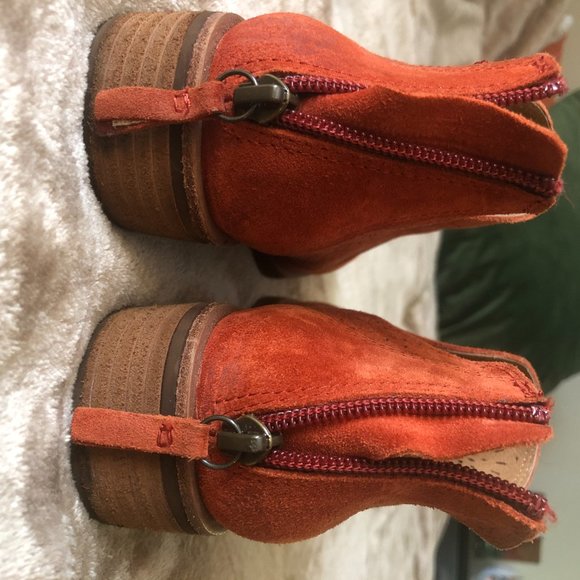 Sofft Suede Bootie (Boots, Shoes) - Picture 5 of 5